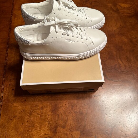 Michael Kors Grove Lace Up Women's White Sneakers with Rhinestones NIB Size 10 - Picture 7 of 7